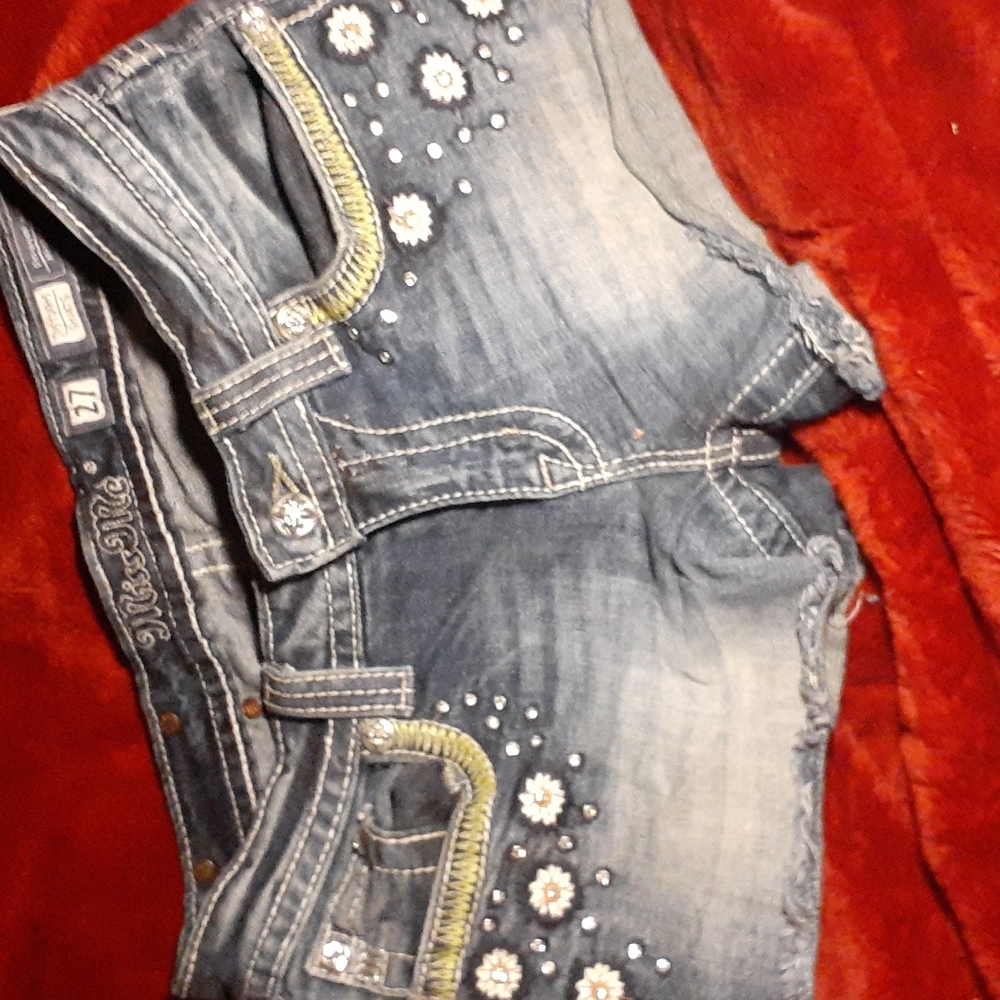 Miss Me shorts size27